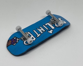 Pro Wooden Fingerbaord 35.5mm Box Nose One Of A Kind Complete Wacky Pigeon Graphic