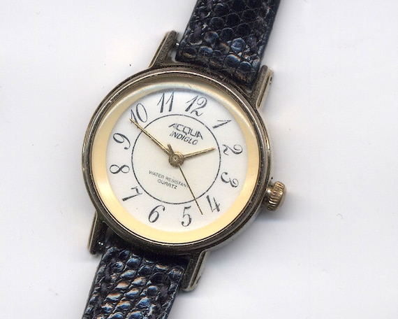 Acqua hotsell indiglo watch