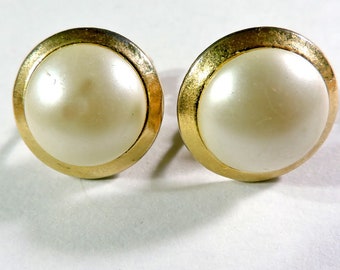 Vintage Gold-Tone Richelieu Faux Pearl Clip-On Earrings