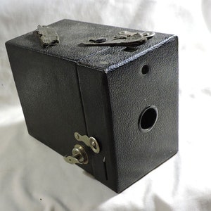 Vintage Kodak NO. 2 Hawk-Eye Box Camera c1920s