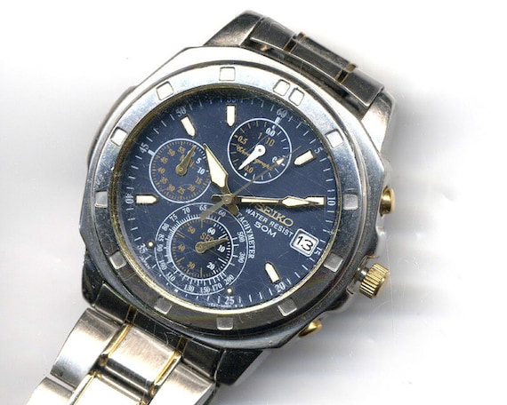 Buy Seiko V657-9010 Chronograph Date Black Dial Online in India - Etsy