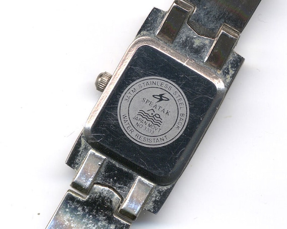 Quartz movement stainless shop steel back water resistant
