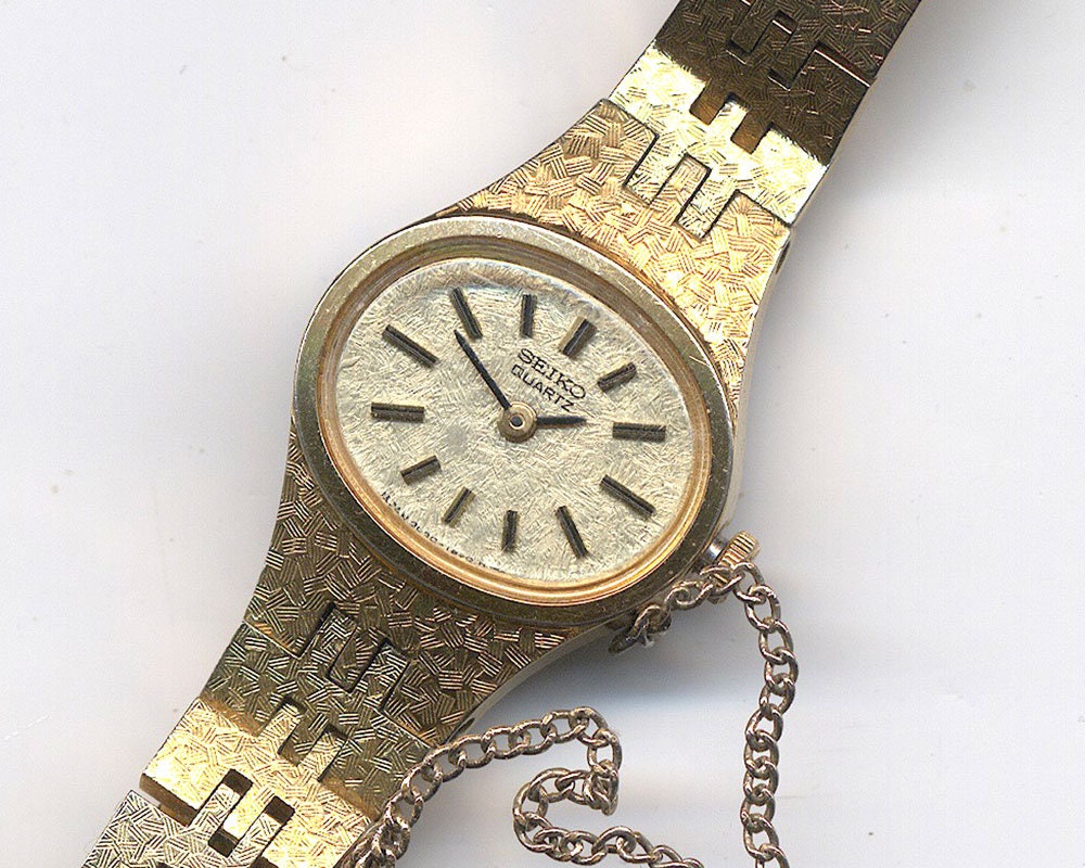 Ladies Seiko 2C20-5759 Gold Tone Quartz Analog C1980s - Etsy Canada