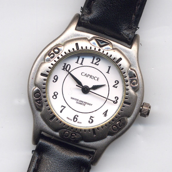 Ladies Caprice White Dial Leather Fashion Watch c1980s