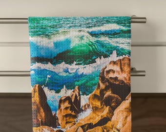 Paño de cocina con estampado de olas costeras y rocas en la playa / Toalla de cocina con estampado de olas del océano