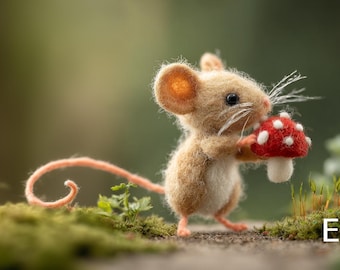 Topolino in feltro di lana con fungo in miniatura, scultura di animale del bosco