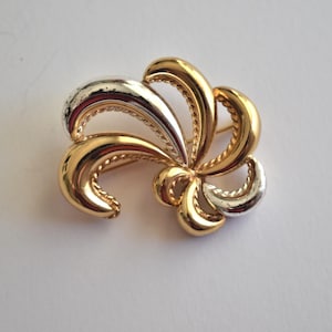 Vintage Monet brooch Gold silver tones Swirl pin 1990s Statement brooch Collectible jewelry gift