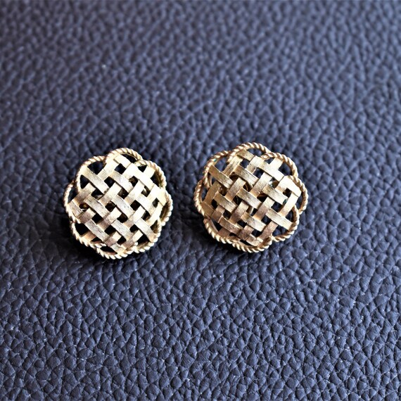 Vintage Trifari earrings Gold Statement earrings … - image 4