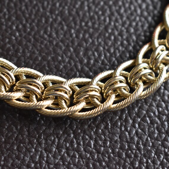 Vintage Chunky Double link statement necklace Gol… - image 5