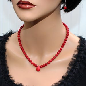 Handmade Red coral heart necklace Beaded chunky choker Natural Coral Gemstone jewelry Unique artisan gift
