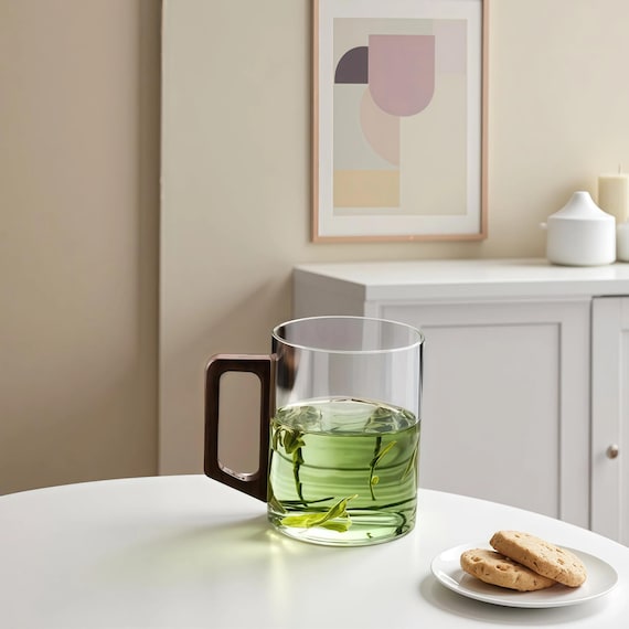 Heat-Resistant Glass Mug – Large Tea & Coffee Cup with Walnut Handle