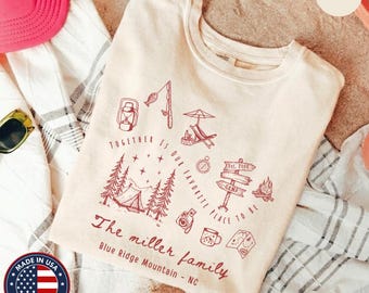 家族向けキャンプシャツ、カスタムキャンプバケーションTシャツ、お揃いのキャンプクルーシャツ、家族の再会湖旅行キャンプファイヤーTシャツ