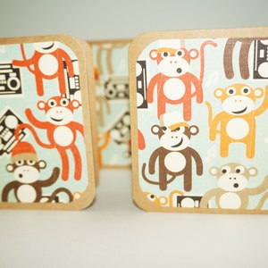 Tarjeta de mono, minitarjeta de mono, minitarjetas de monos geniales, tarjetas cuadradas, tarjetas de 3x3 con sobres, mono con radio, tarjetas de monos con sombreros