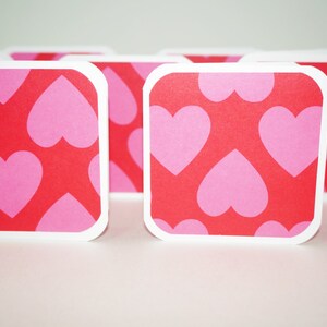Valentinstag Minikarten, Blanko-Karten, Valentinstag Tags, Quadratische Karten mit Umschlägen, 3x3 Karten, quadratische Tags, Herz Karte, rosa Herzen Karte, Herz