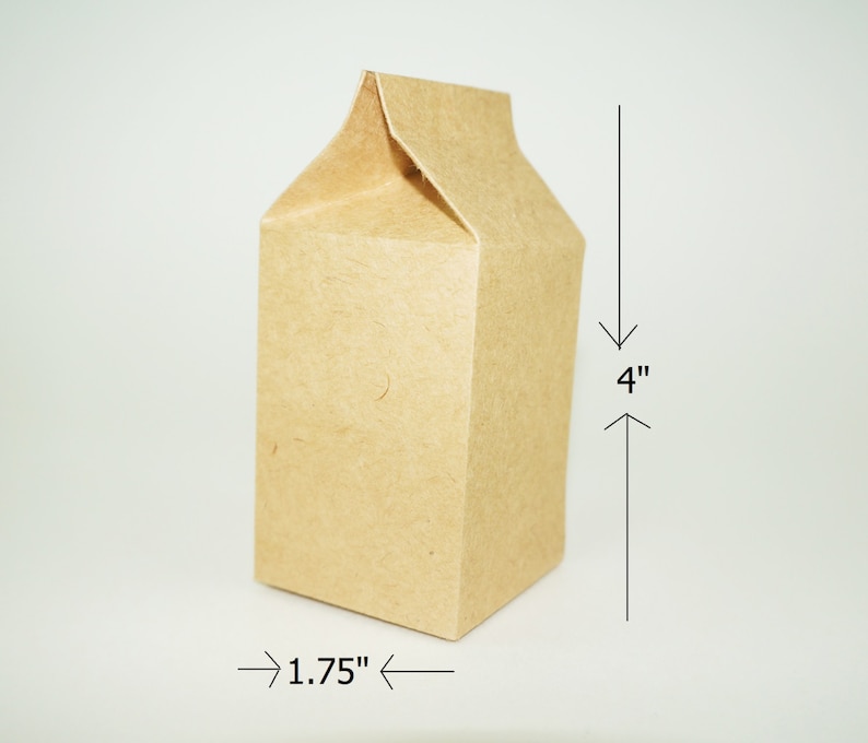 Puede incluir: Una caja de cart&oacute;n marr&oacute;n en forma de cart&oacute;n de leche, con una altura de 4 pulgadas y un ancho de 1,75 pulgadas.