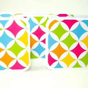 Blanco minikaartkaarten, minikaarten diamanten, vierkante labels 3 x 3, kleurrijke diamanten, minikaart gekleurde diamanten, cadeaukaartjes diamanten, vierkante kaarten