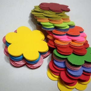 Troqueles de flores, adornos de flores, flores de papel, recortes de flores, 2 1/2 pulgadas, recortes de flores, decoración de fiesta de flores, flor de 2,5 pulgadas, grande