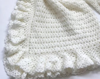 Crochet Baby Blanket Pattern, Heirloom Lace, Easy Crochet Patterns by Deborah O'Leary - English Only