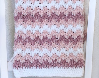 Crochet Baby Blanket Pattern - Prairie Baby Blanket - Easy Crochet Pattern by Deborah O'Leary Patterns - English Only