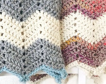 かぎ針編みのシェブロン柄ベビーブランケットのパターン – 厚手で