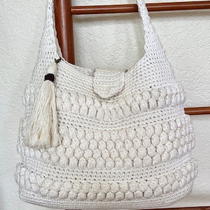 Bolso de Ganchillo con Patrón de Borlas - Monedero de Ganchillo Fácil - Bolso de Ganchillo - Tote de Ganchillo - Patrones de Ganchillo de Deborah O'Leary - Solo en Inglés