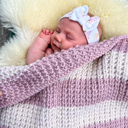 Knit Baby Blanket Pattern - Easy Pattern - Chunky Yarn - by Deborah O'Leary Patterns - English Only