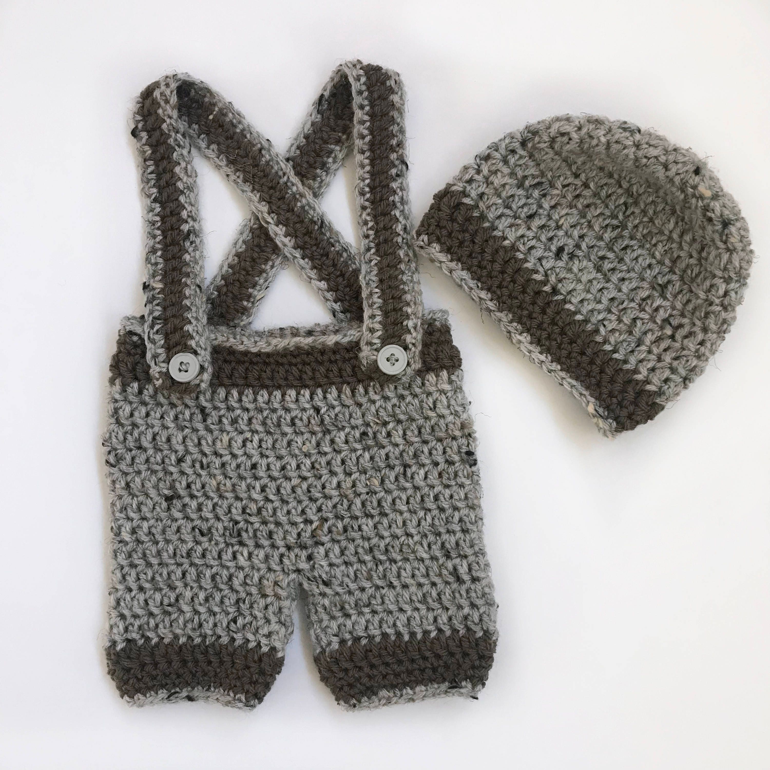 Crochet Baby Beanie and Pants Pattern 