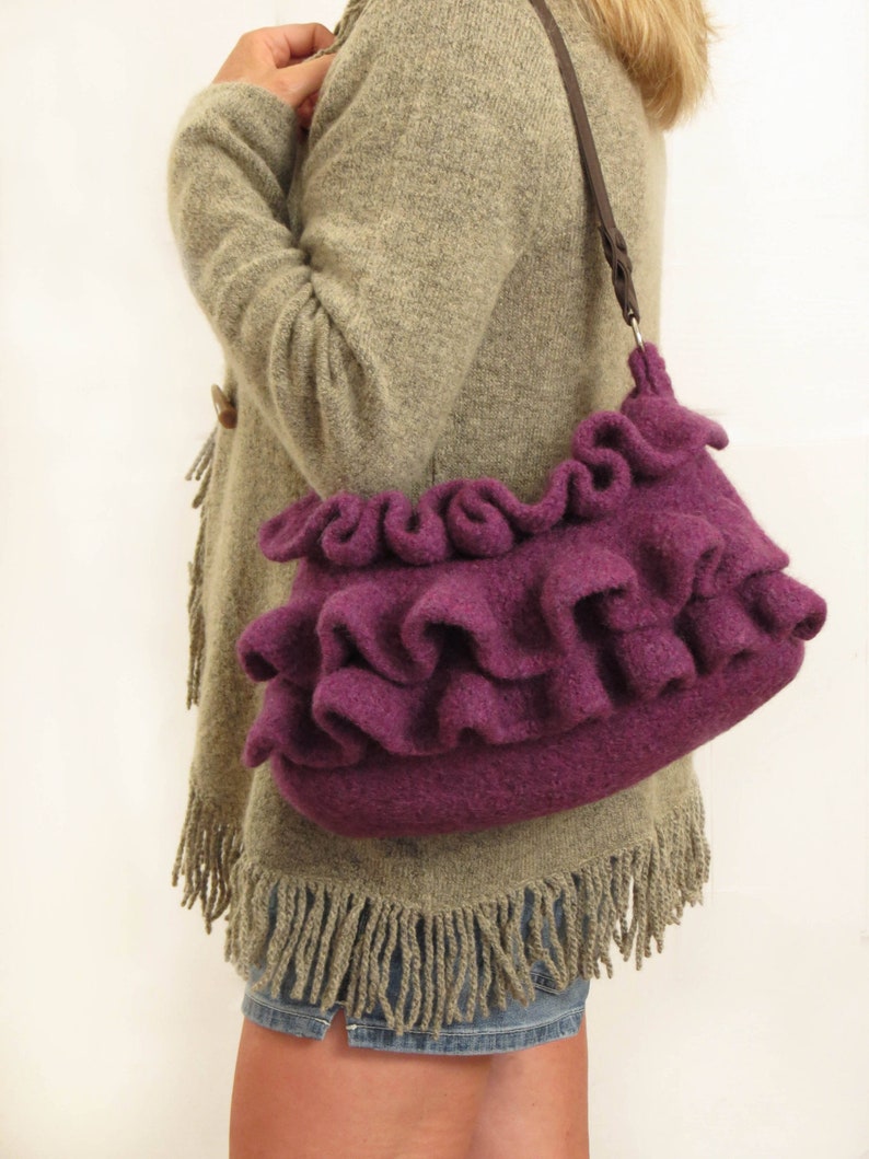 Knit Boho Ruffle Bag Pattern Felted Purse Knitting Pattern Knitting Patterns by Deborah O'Leay English Only image 1