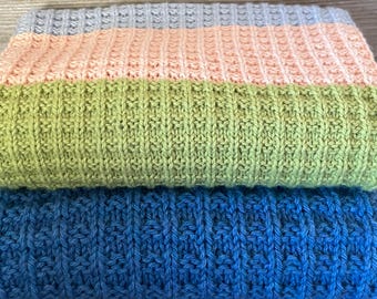 Waffle Stitch Knit Baby Blanket Pattern - Easy DK, Worsted or Chunky Yarn (PDF Pattern)