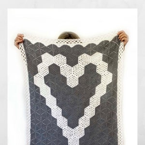 Crochet Baby Blanket Pattern Crochet Heart Hexagon Pattern Easy Pattern by Deborah O'Leary Patterns English Only image 2