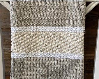 Clary Baby Blanket Knit Pattern – Easy DK, Worsted or Chunky Yarn (PDF Pattern)