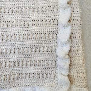 Crochet Baby Blanket Pattern Chunky little Darling Crochet Blanket Easy ...