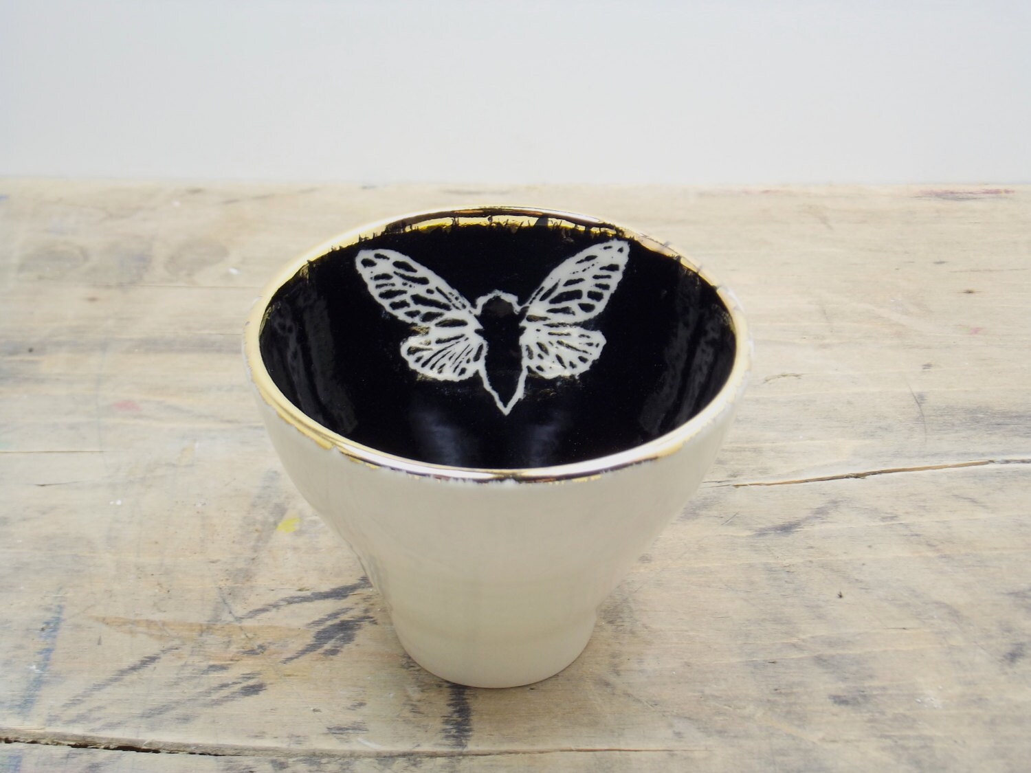 Vente 20% Off Cicada Black, White & Gold Porcelaine 5Oz. Small Tea Cup, Bowl, Saki Cup