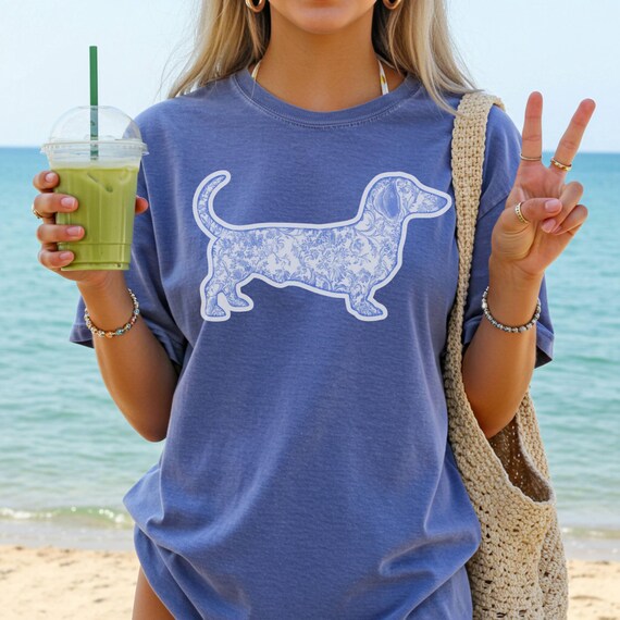 Wiener Dog Lover Shirt Sausage dog fan Tshirt Cottagecore Dachshund T-shirt Gift for Weenie Mom Comfort Colors Tee Present for Pet Groomer