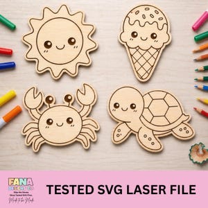Pode incluir: Quatro recortes de madeira: um sol sorridente, um sorvete, um caranguejo e uma tartaruga. Os recortes são rodeados por lápis de cor e marcadores. O texto "TESTED SVG LASER FILE" é exibido abaixo.
