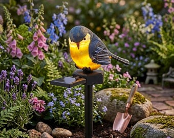 Solar Resin Bird Garden Light – LED Outdoor Lawn Stake Light, Waterproof Animal Landscape Decoration for Yard Patio Pathway