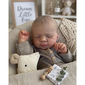 19 inch Realistic Reborn Baby Doll Full Body Silicone Vinyl Newborn Lifelike Soft Skin Toy Gift