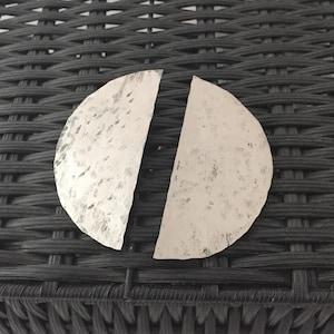 Pendientes de media luna de aluminio martillado, grandes círculos geométricos, pendientes étnicos