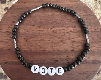 Black and White Vote Friendship Bracelet, Beaded Vote Stretchy Bracelet, 2024 Election, Volunteer Organizer and Activist Gift, Voting Rights