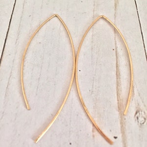 Thin Gold Hammered Hoop Earrings, Gold Threader Earrings, Open Hoop Earrings, Minimalist Geometric Jewelry, Wishbone Earrings, 14K gold hoop