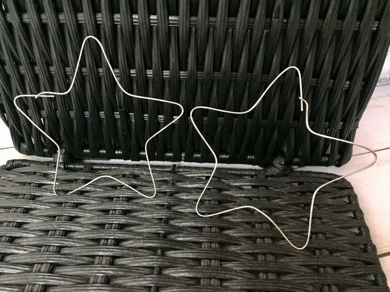 Star of the Show Hoop Earrings