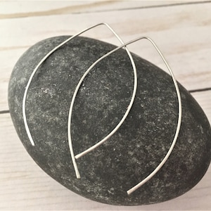 Minimalist Silver Open Hoop Earrings, Stainless Steel Threader Earrings, Arc Hoops, Hammered Earrings, Wishbone Earrings