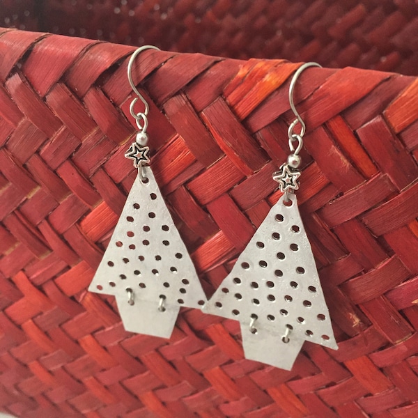 Silver Christmas Tree Earrings, Modern Whimsical Holiday party jewelry, Hypoallergenic Earrings, Lightweight Hammered Aluminum earrings