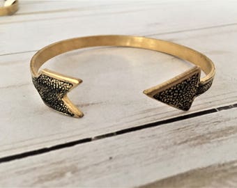 Brass Arrow Cuff Bracelet, Gold Arrow Jewelry, Gold Cuff Bracelet, Arrow Bangle Bracelet, Black Arrow Bracelet, Turquoise Arrow Bracelet