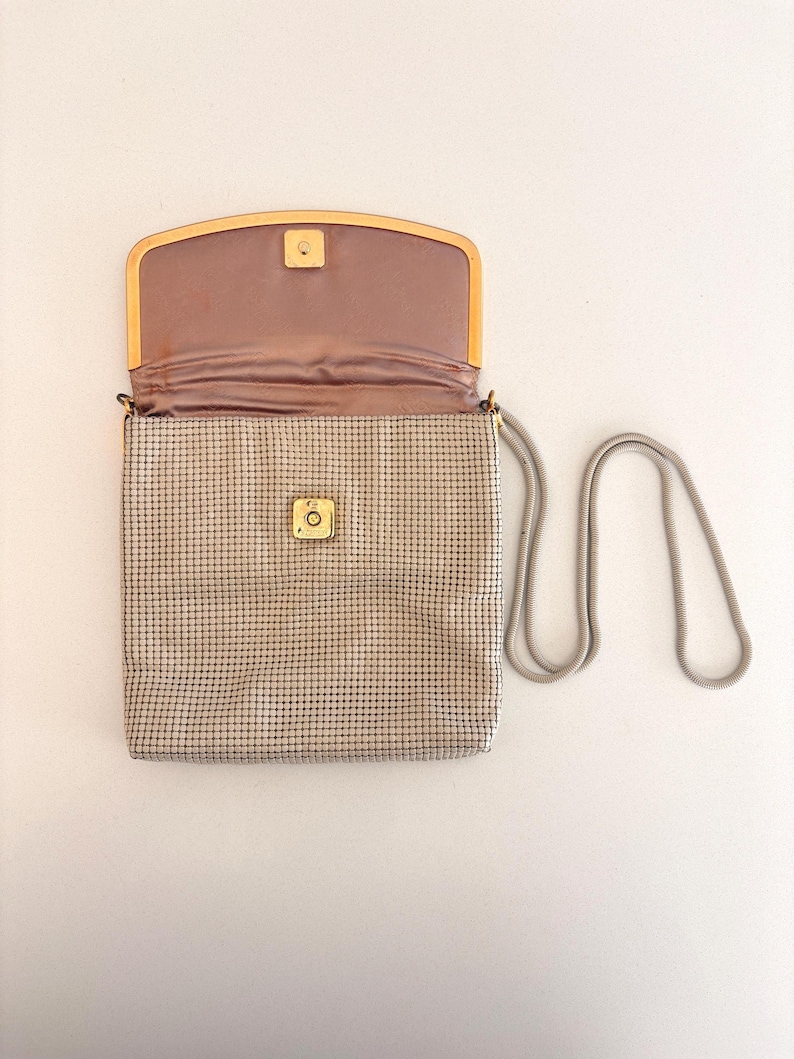 Collectible Glomesh mesh bag open