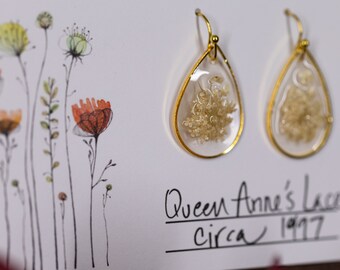 1997 Queen Anne's Lace Earrings | 3D dried floral Resin Jewelry | Time stamped Heirloom Art |