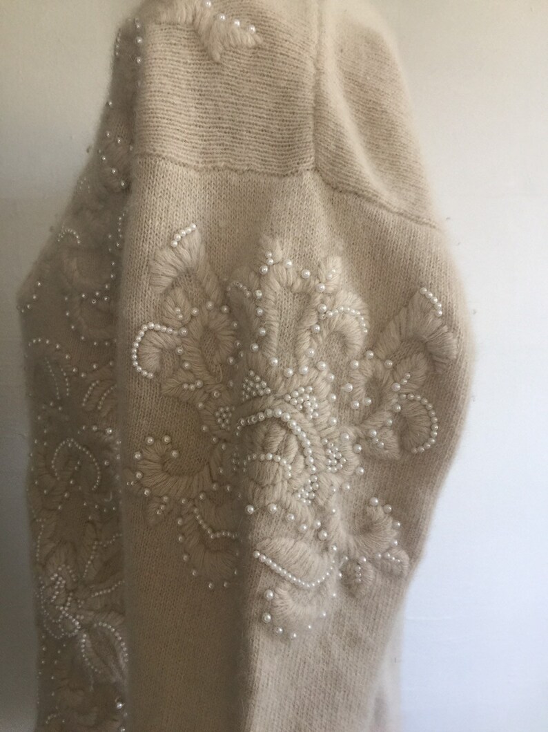 Vintage Ivory Pearled Wool Sweater M