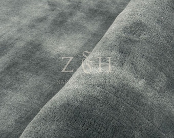 Alfombra de lana neozelandesa tejida a mano en azul acero – Alfombra de lujo suave y mullida de estilo contemporáneo.