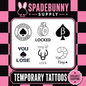 Op de afbeelding: Een vel tijdelijke tatoeages met diverse zwart-witte ontwerpen, waaronder een schoppensymbool, het woord "LOCKED" en de tekst "YOU LOSE". De merknaam "SPADEBUNNY SUPPLY" staat bovenaan.