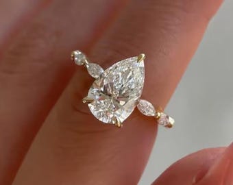 Anillo de compromiso con moissanita talla pera y halo oculto, diamantes de eternidad de 2,5 quilates en el puente, anillo de viaje, joyería caprichosa, regalo de promesa matrimonial